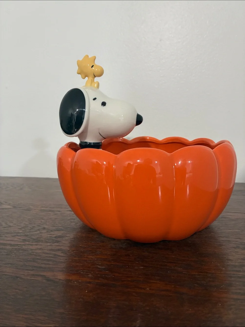 NWT- Peanuts- Snoopy & Woodstock- Large Jack-o-lantern Pumpkin Candy Bowl